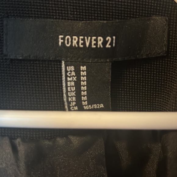 Black blazer - Picture 2 of 2